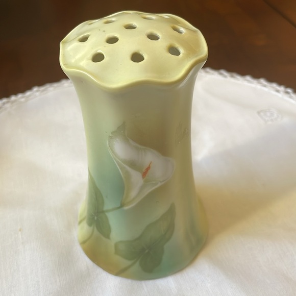 VTG Art Nouveau porcelain RS Germany hat pin holder vanity accessory Calla Lily - Picture 8 of 8
